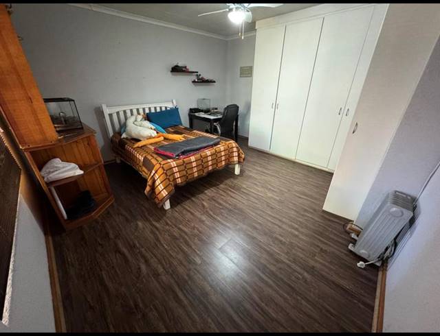 4 BEDROOM CLUSTER FOR SALE IN GLEN MARAIS